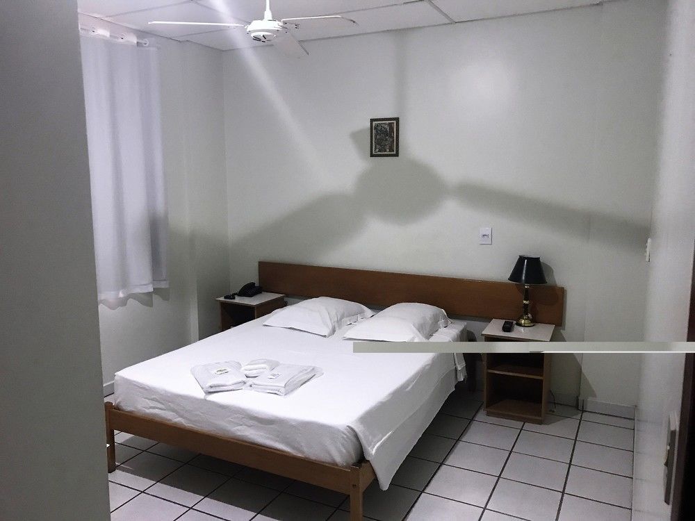 Hotel Super Economico Camburi  Exteriér fotografie